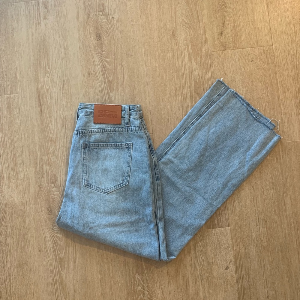 Light Denim Cropped Jeans